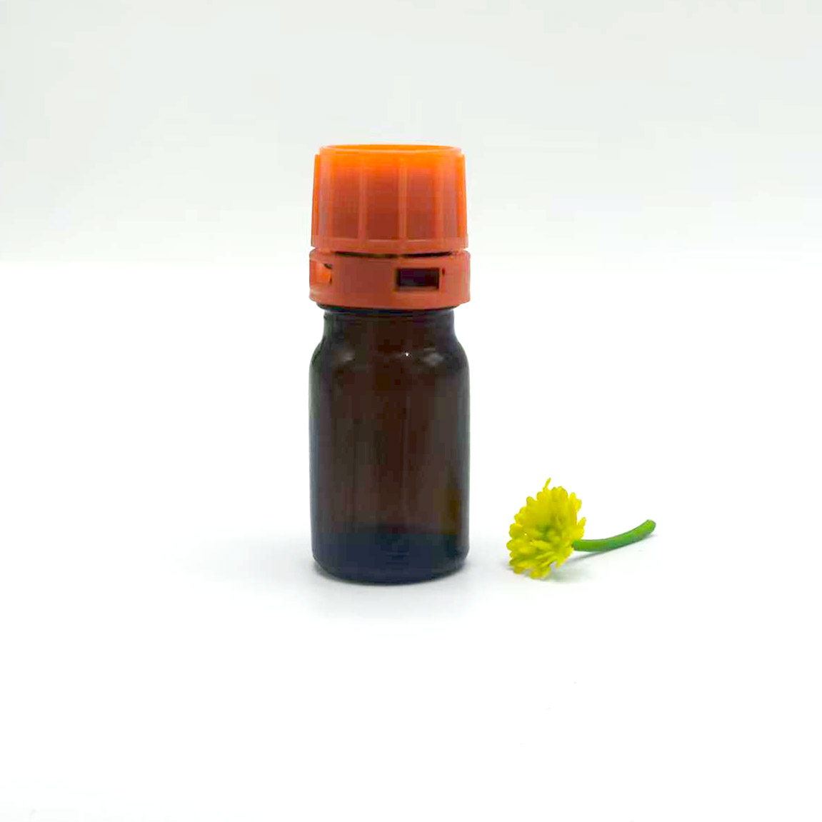5 ml klaasist reaktiivipudel 5 ml klaasist reaktiivipudel